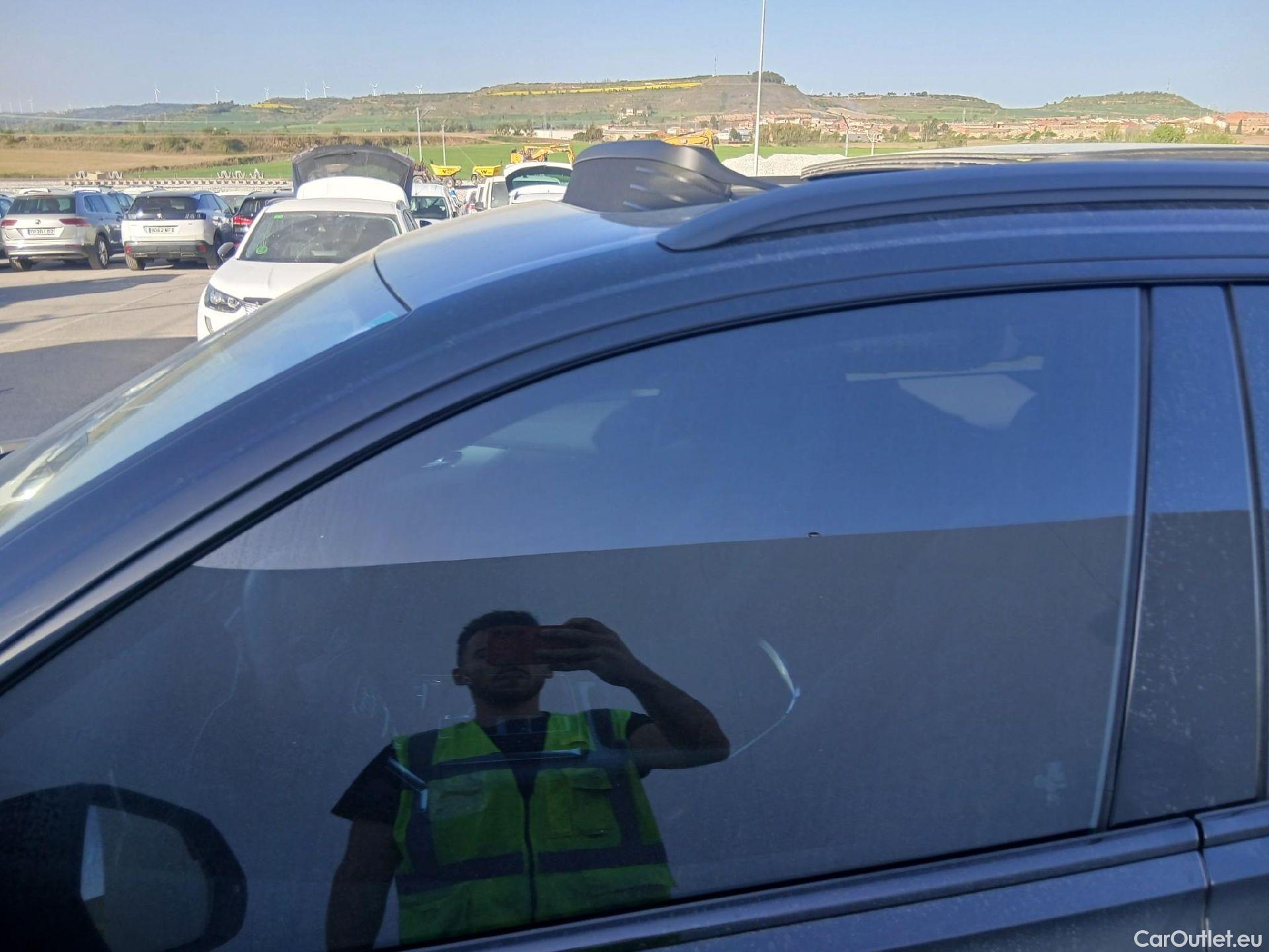  Audi  Q8 AUDI  / 2018 / 5P / todoterreno Black line plus 50 TDI 210kW quattro tip #2