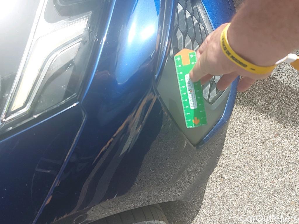  Audi  A3 AUDI  / 2020 / 5P / berlina con portón Sportback S line 30 TDI 85kW (116CV) #35