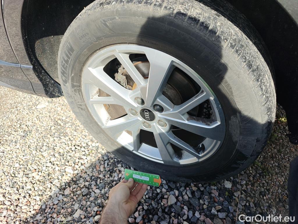  Audi  Q3 AUDI  / 2018 / 5P / todoterreno S line 35 TDI 110kW (150CV) S tronic #1