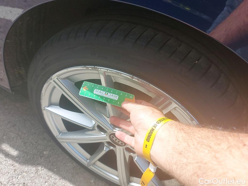  Audi  A3 AUDI  / 2020 / 5P / berlina con portón Sportback S line 30 TDI 85kW (116CV) #18