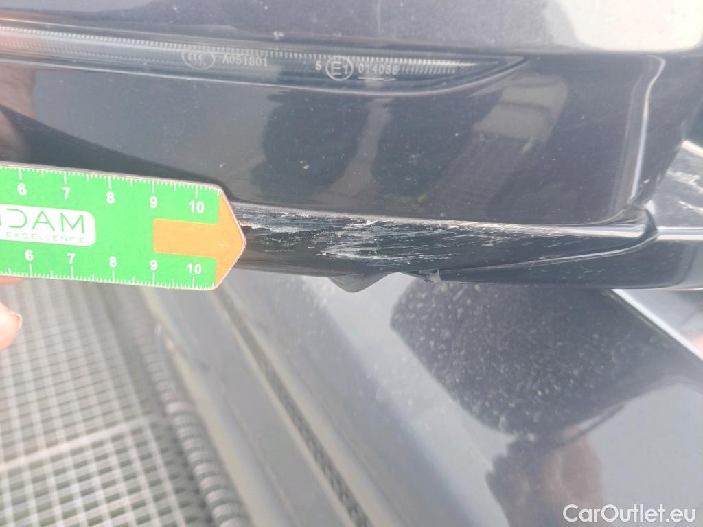  Bmw  Serie 5 BMW  4p 7G sedán 530dA #41