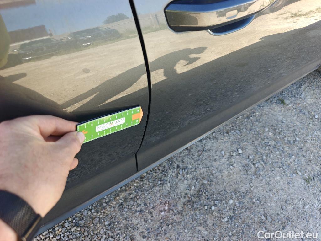  Audi  A5 Sportback AUDI A5 / 2019 / 5P / berlina con portón Black Line 40 TDI S tronic Sportback #17