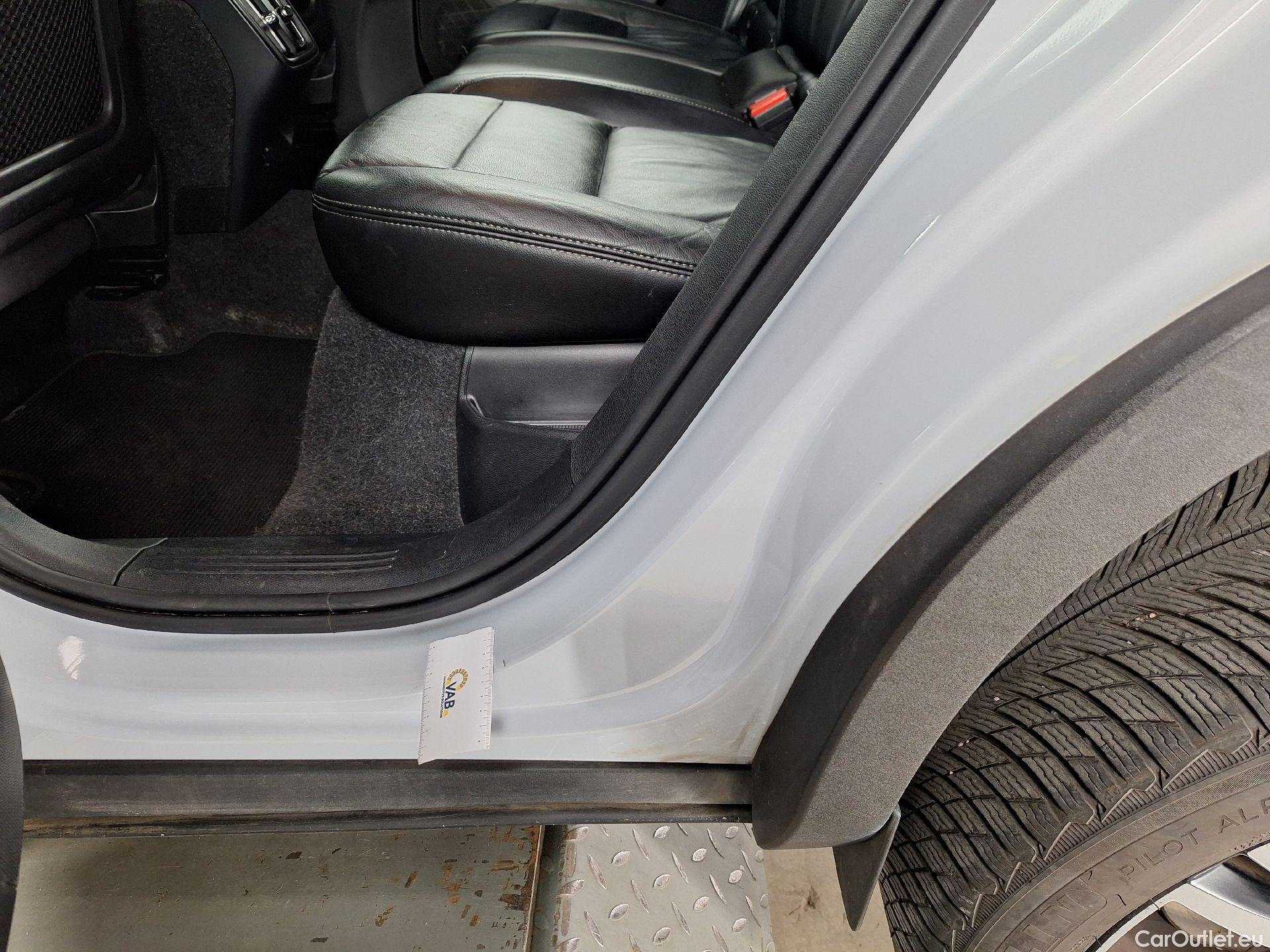  Volvo  XC 40 Volvo, XC40 '17, Volvo XC40 T2 R-Design 5d #12