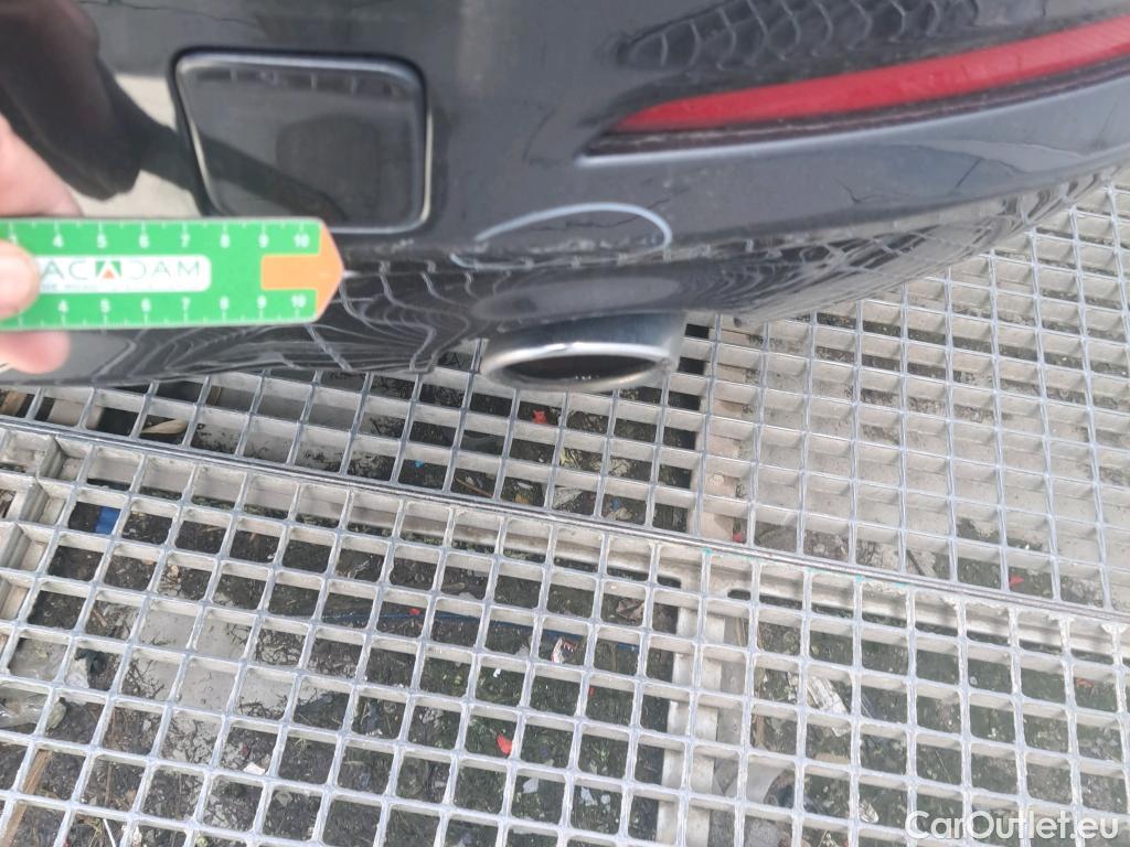  Bmw  Serie 5 BMW  4p 7G sedán 530dA #29