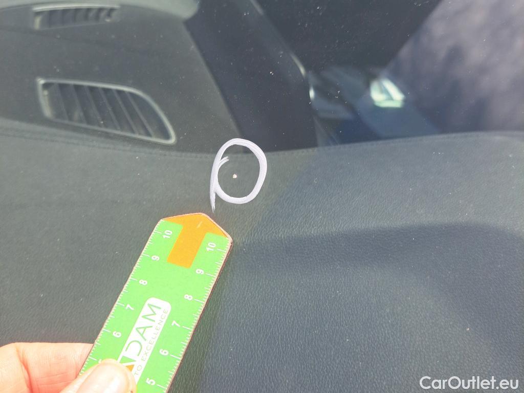  Bmw  Serie 5 BMW  4p 7G sedán 530dA #2