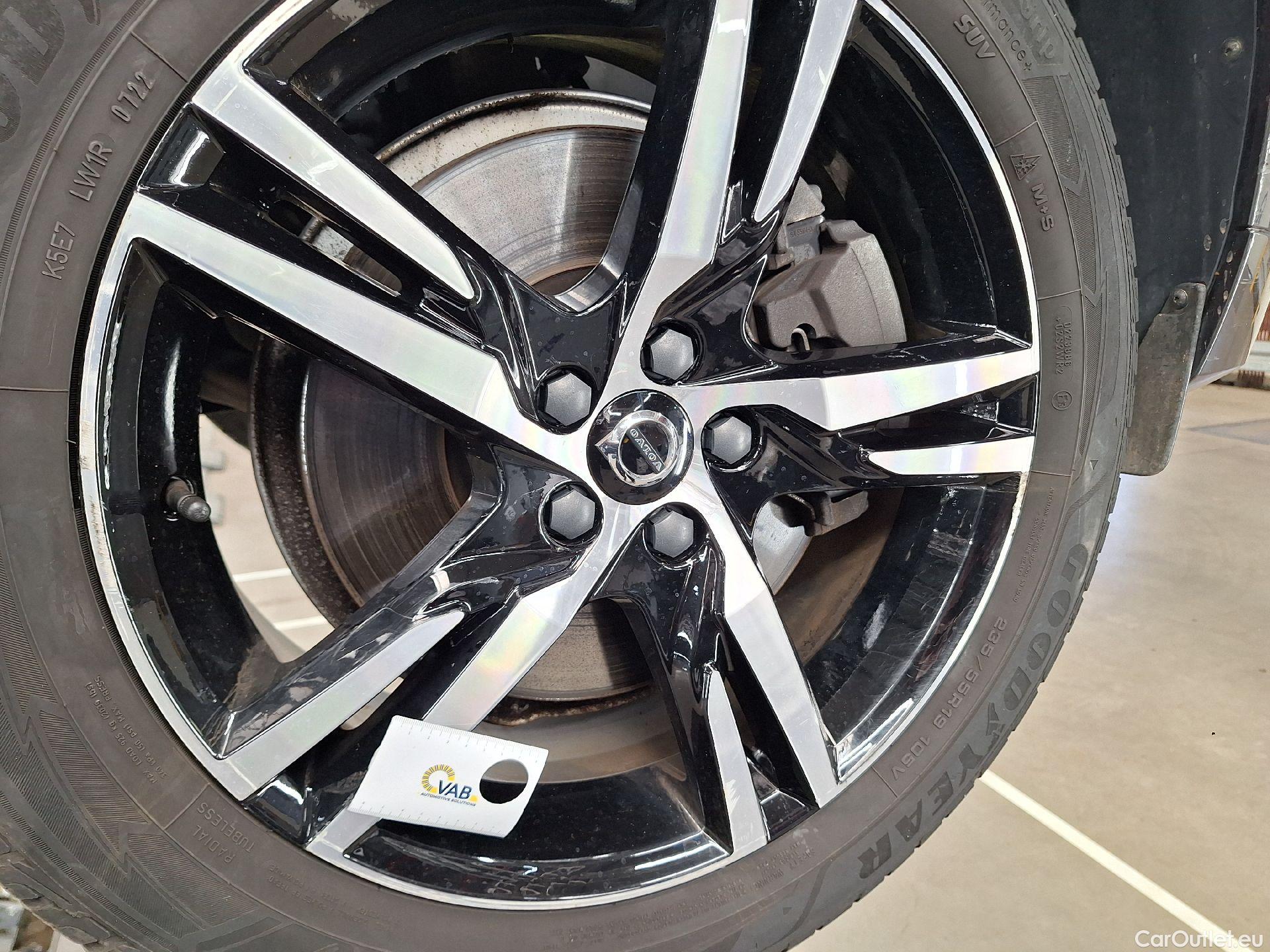  Volvo  XC60 Volvo,  FL'21, Volvo  B4 D Geartronic R-Design 5d #61