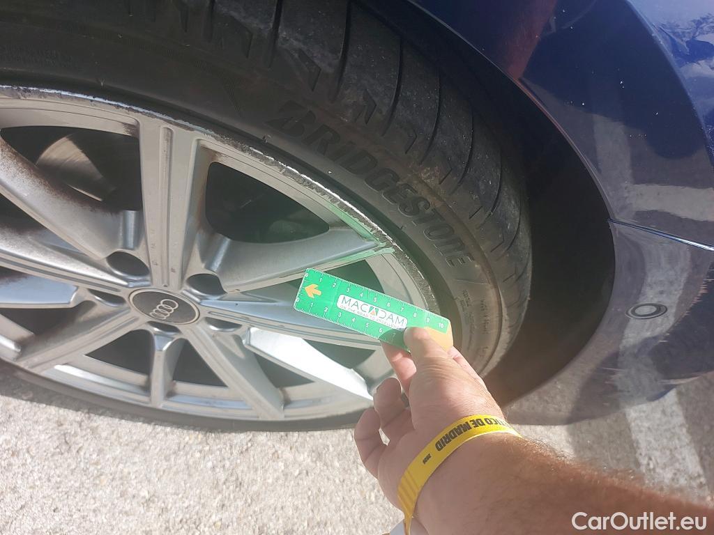  Audi  A3 AUDI  / 2020 / 5P / berlina con portón Sportback S line 30 TDI 85kW (116CV) #22