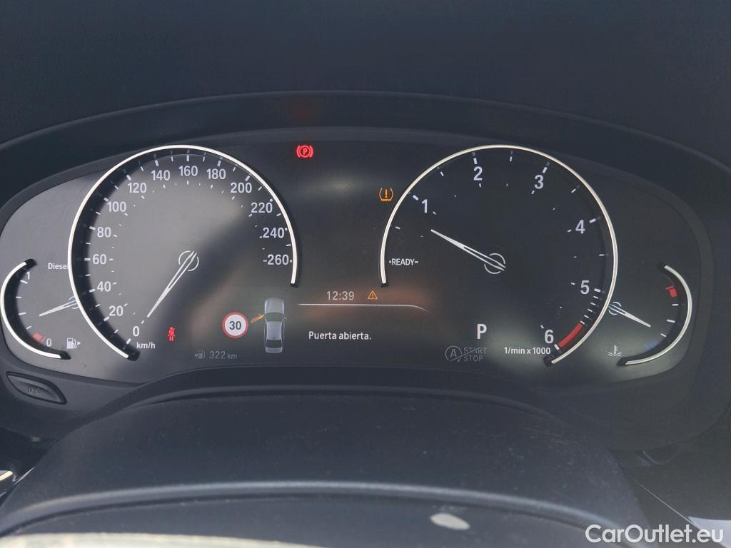  Bmw  Serie 5 BMW  4p 7G sedán 530dA #44