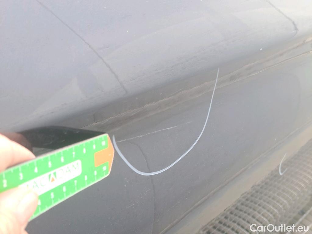  Bmw  Serie 5 BMW  4p 7G sedán 530dA #23