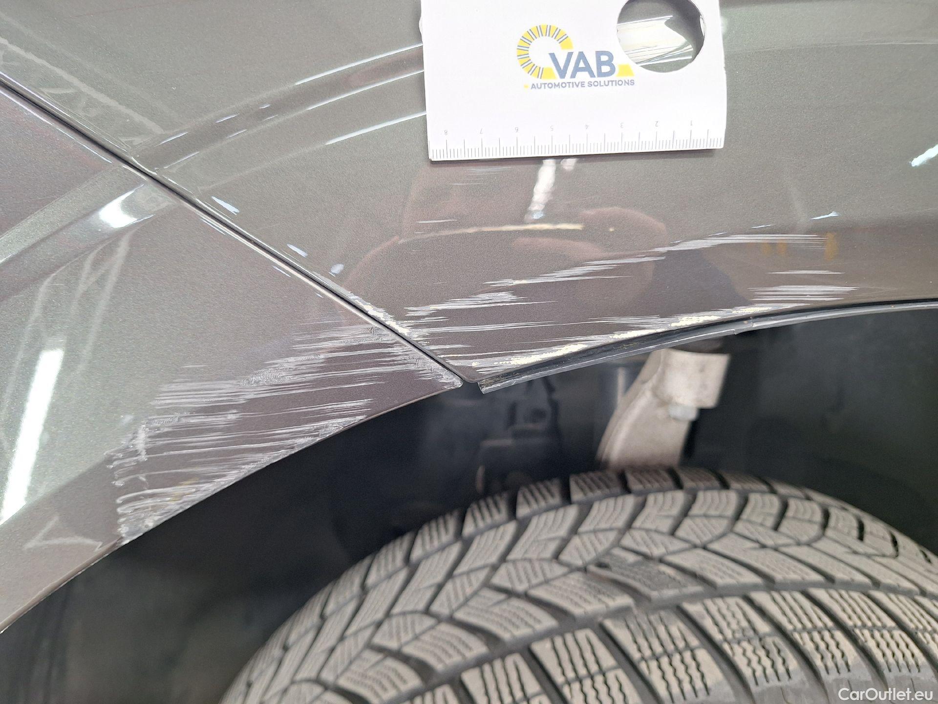  Volvo  XC60 Volvo,  FL'21, Volvo  B4 D Geartronic R-Design 5d #24