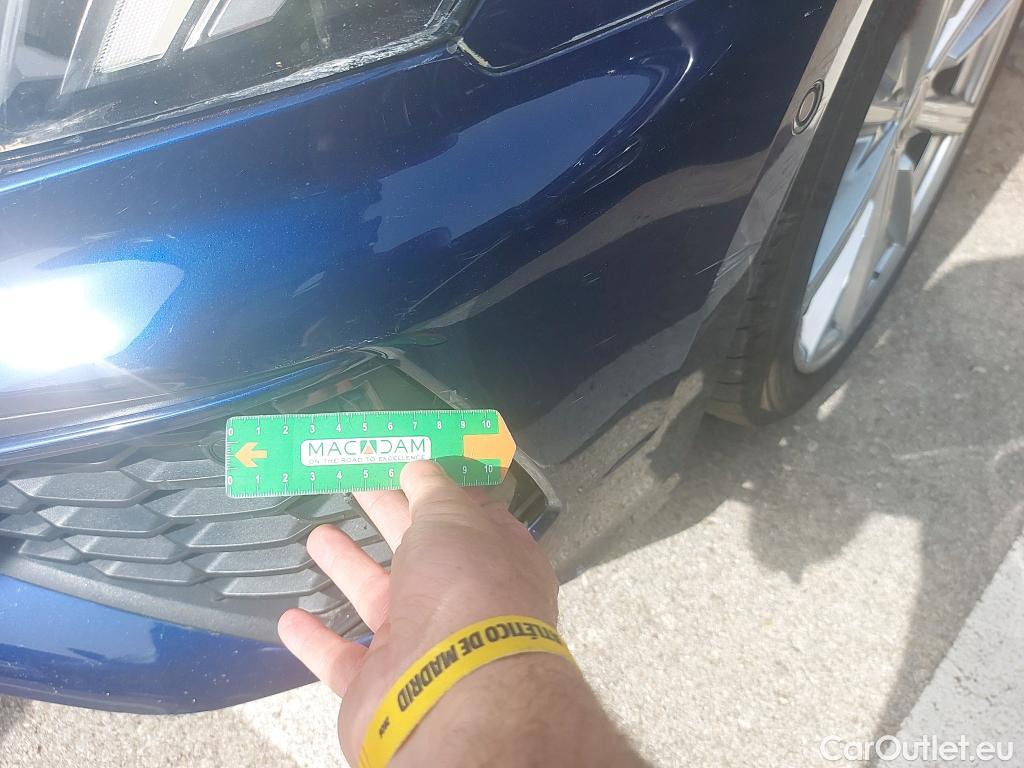  Audi  A3 AUDI  / 2020 / 5P / berlina con portón Sportback S line 30 TDI 85kW (116CV) #34