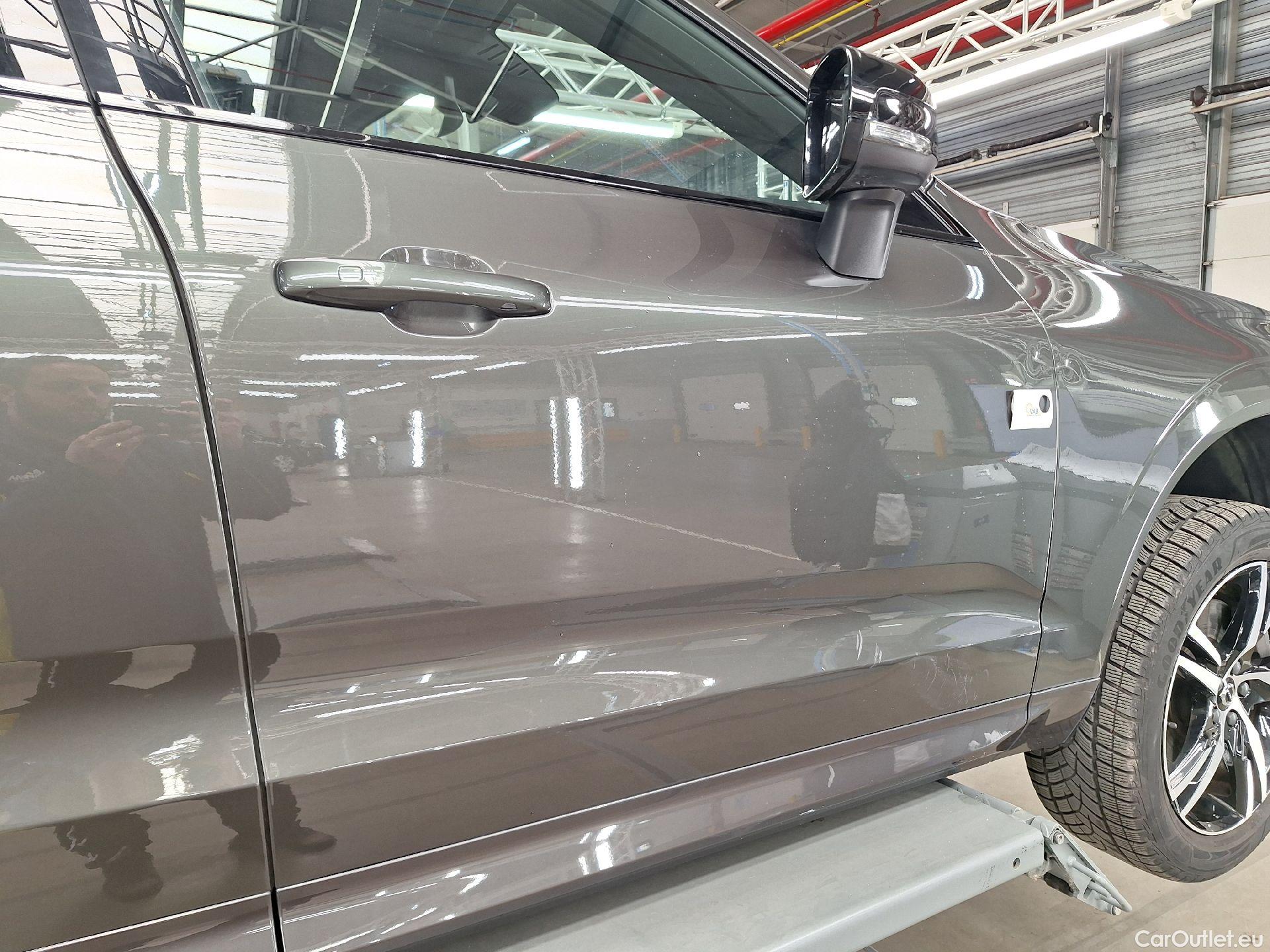  Volvo  XC60 Volvo,  FL'21, Volvo  B4 D Geartronic R-Design 5d #43