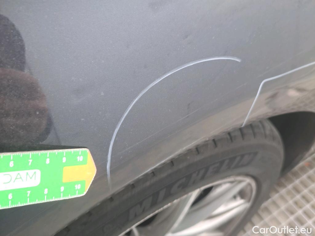  Bmw  Serie 5 BMW  4p 7G sedán 530dA #5