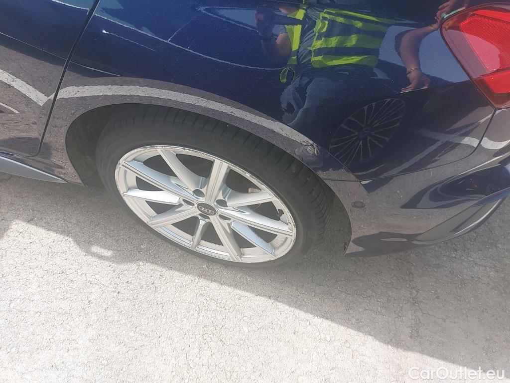  Audi  A3 AUDI  / 2020 / 5P / berlina con portón Sportback S line 30 TDI 85kW (116CV) #17