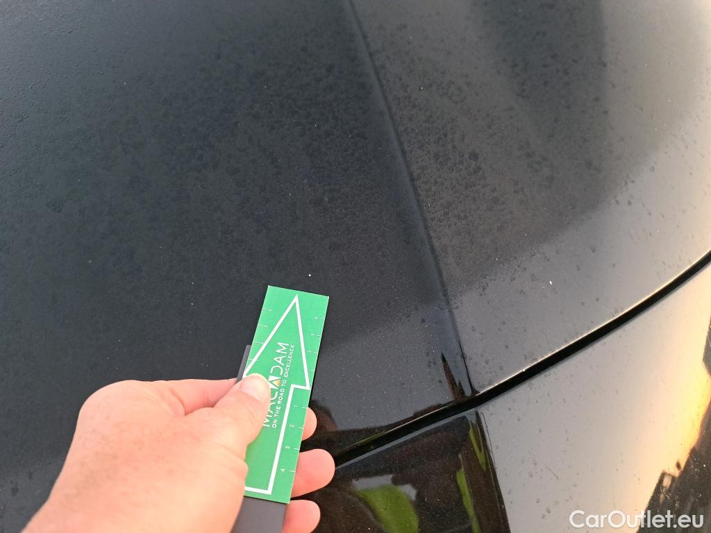  Bmw  Serie 1 BMW  / 2019 / 5P / berlina con portón 116d Corporate Auto. #32