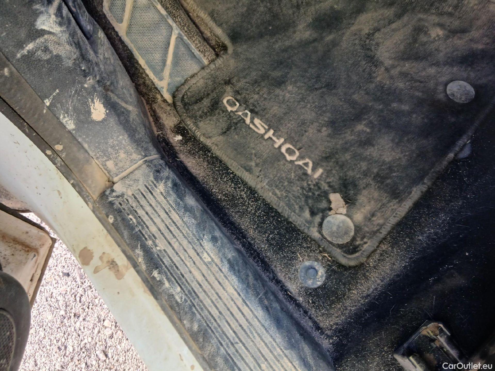  Nissan  Qashqai NISSAN  / 2021 / 5P / todoterreno DIG-T 103kW (140CV) mHEV 4x2 Acenta #14