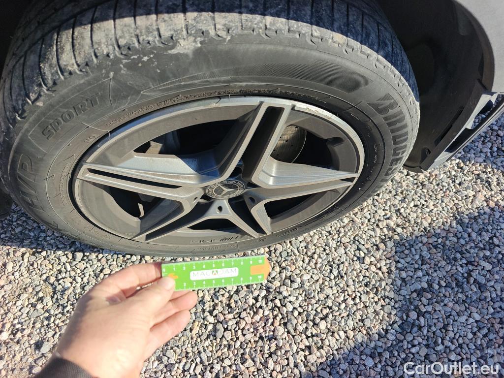  Mercedes  G-Klasee MERCEDES-BENZ GLC Coupé / 2019 / 5P / coupé GLC 300 de 4MATIC (AC) #5