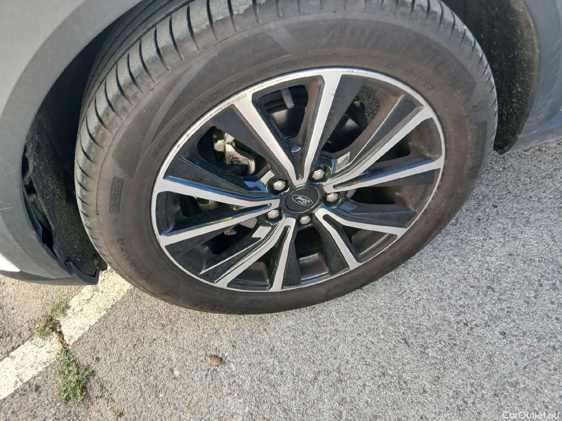  Ford  Puma FORD  / 2019 / 5P / todoterreno 1.0 EcoBoost 125cv Titanium MHEV #15