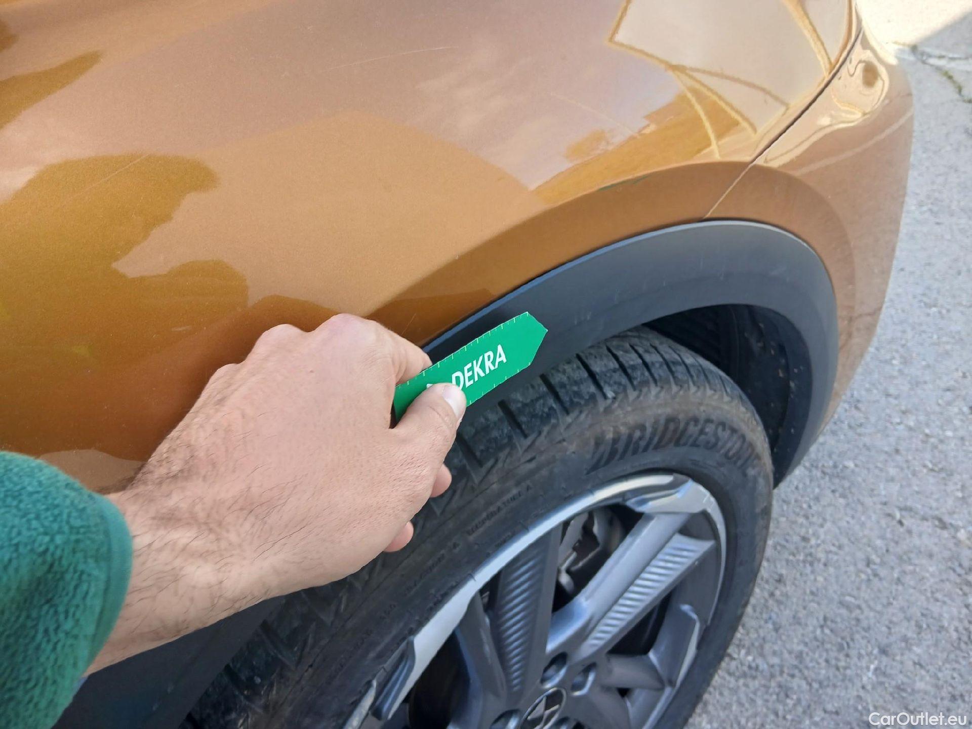  DS  DS7 DS DS 7 Crossback E-Tense / 2017 / 5P / todoterreno 1.6 E-Tense 300 GRAND CHIC Auto 4WD #30