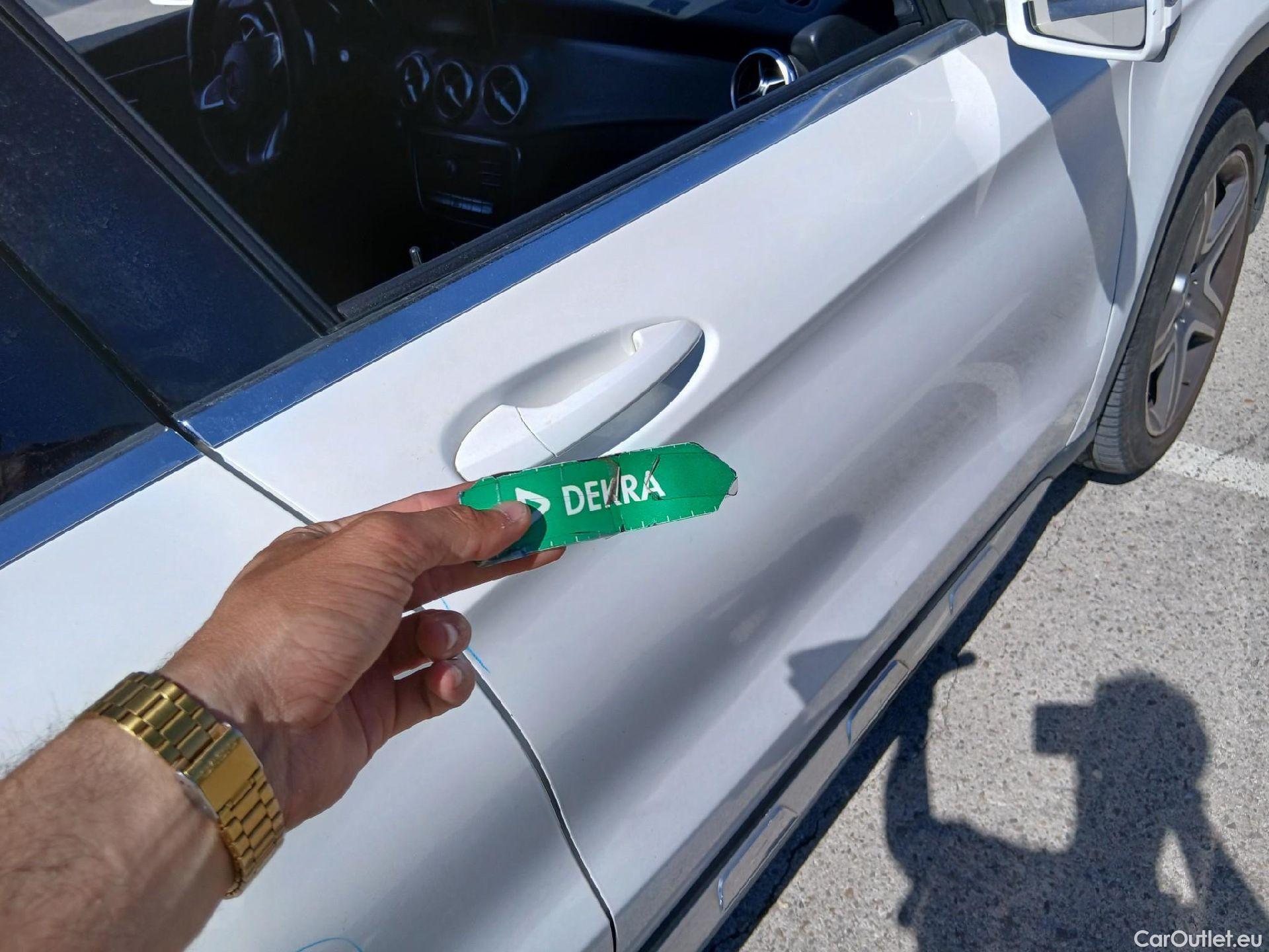  Mercedes  GLA MERCEDES-BENZ Clase  / 2017 / 5P / todoterreno  200 d #42