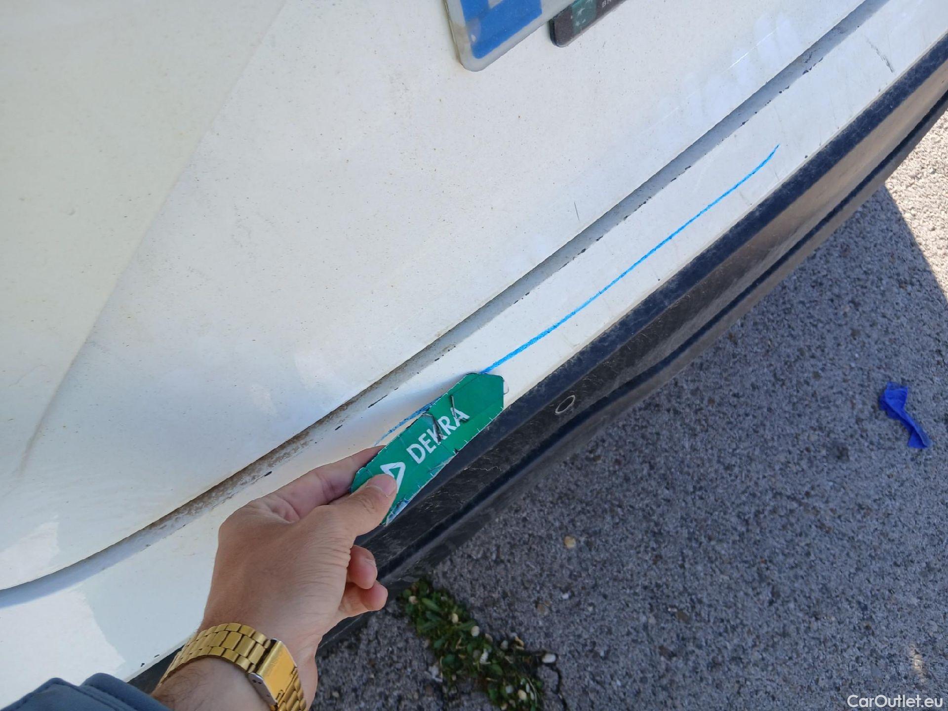  Nissan  Qashqai NISSAN  / 2021 / 5P / todoterreno DIG-T 103kW (140CV) mHEV 4x2 Acenta #21