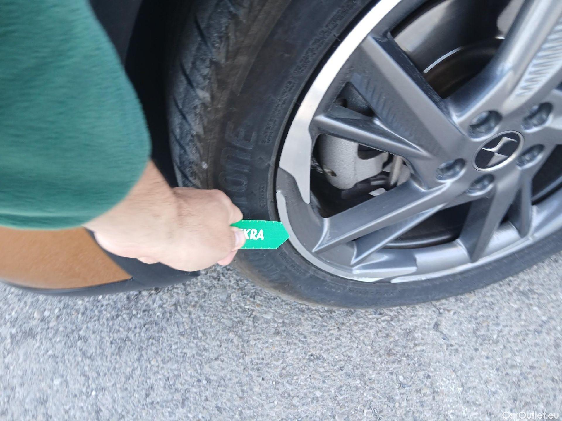  DS  DS7 DS DS 7 Crossback E-Tense / 2017 / 5P / todoterreno 1.6 E-Tense 300 GRAND CHIC Auto 4WD #7