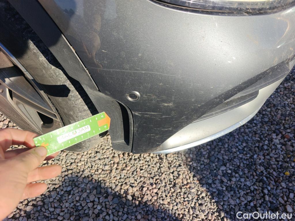  Mercedes  G-Klasee MERCEDES-BENZ GLC Coupé / 2019 / 5P / coupé GLC 300 de 4MATIC (AC) #36