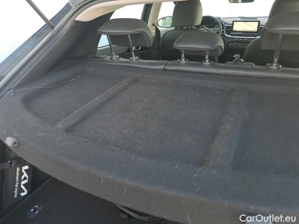  KIA  XCeed KIA  / 2022 / 5P / todoterreno 1.6 GDi PHEV 104kW (141CV) eTech #7