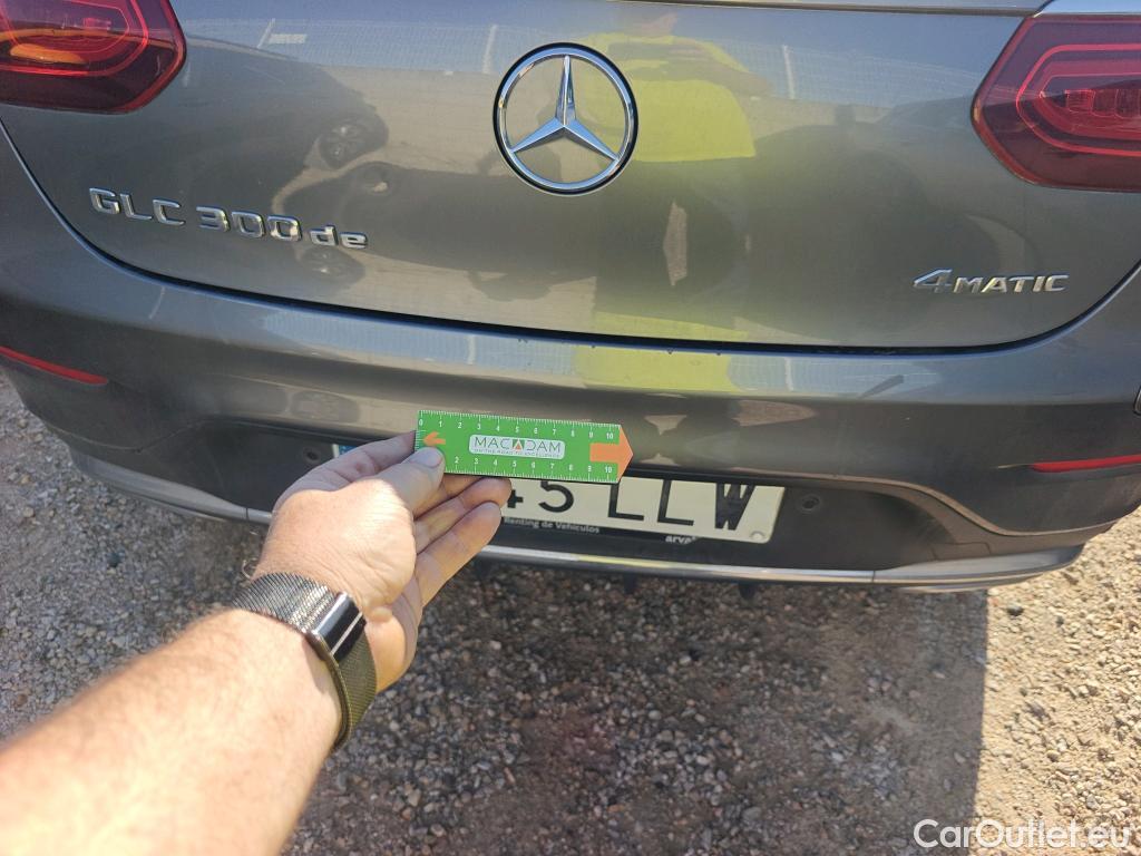  Mercedes  G-Klasee MERCEDES-BENZ GLC Coupé / 2019 / 5P / coupé GLC 300 de 4MATIC (AC) #31