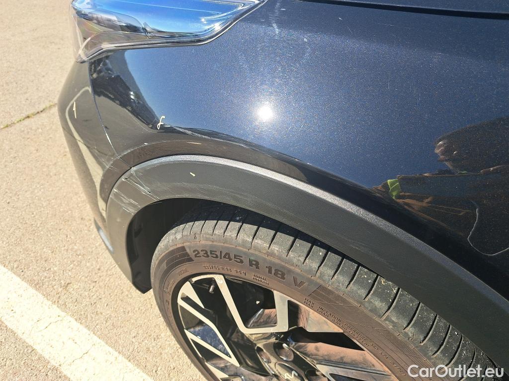  KIA  XCeed KIA  / 2022 / 5P / todoterreno 1.6 GDi PHEV 104kW (141CV) eTech #26