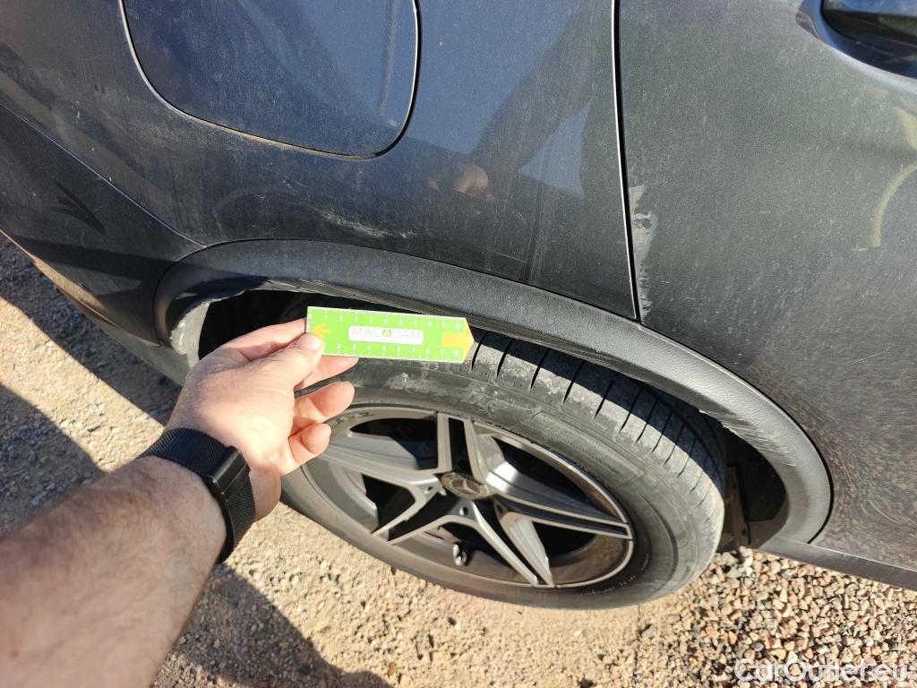  Mercedes  G-Klasee MERCEDES-BENZ GLC Coupé / 2019 / 5P / coupé GLC 300 de 4MATIC (AC) #38