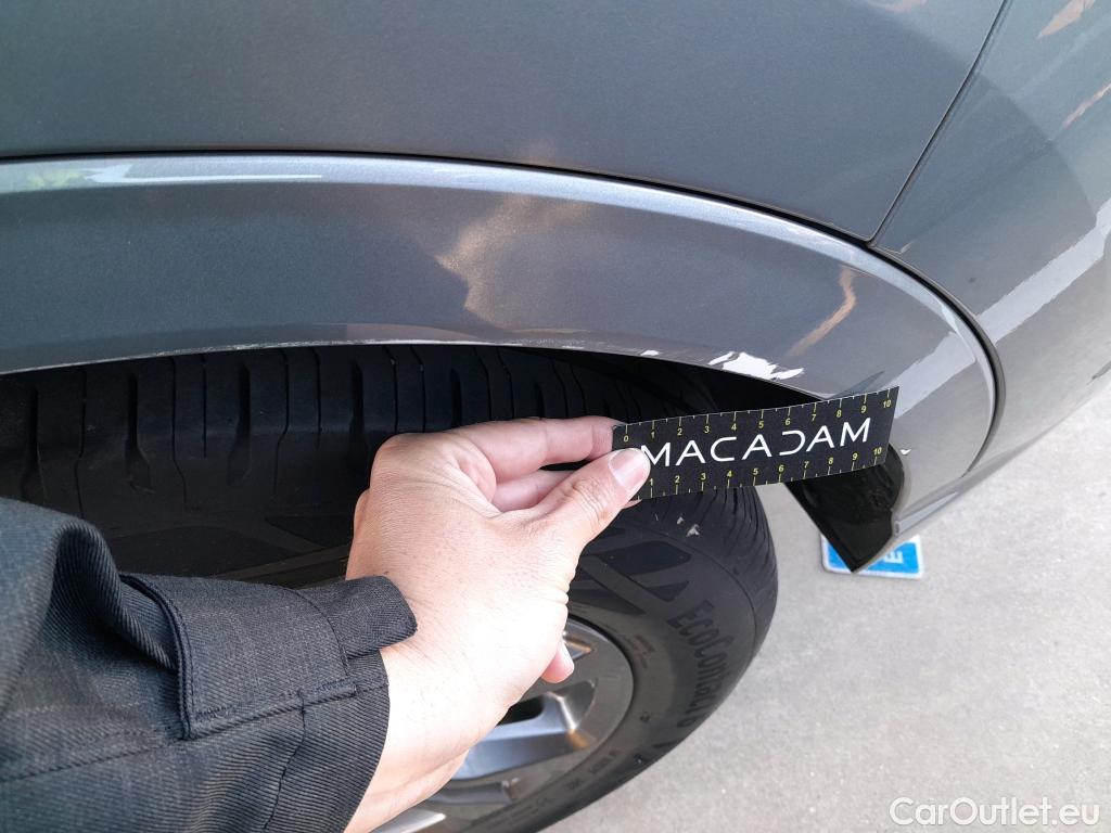  Ford  Kuga FORD  / 2019 / 5P / todoterreno ST-Line X 2.5 Duratec FHEV Auto #14