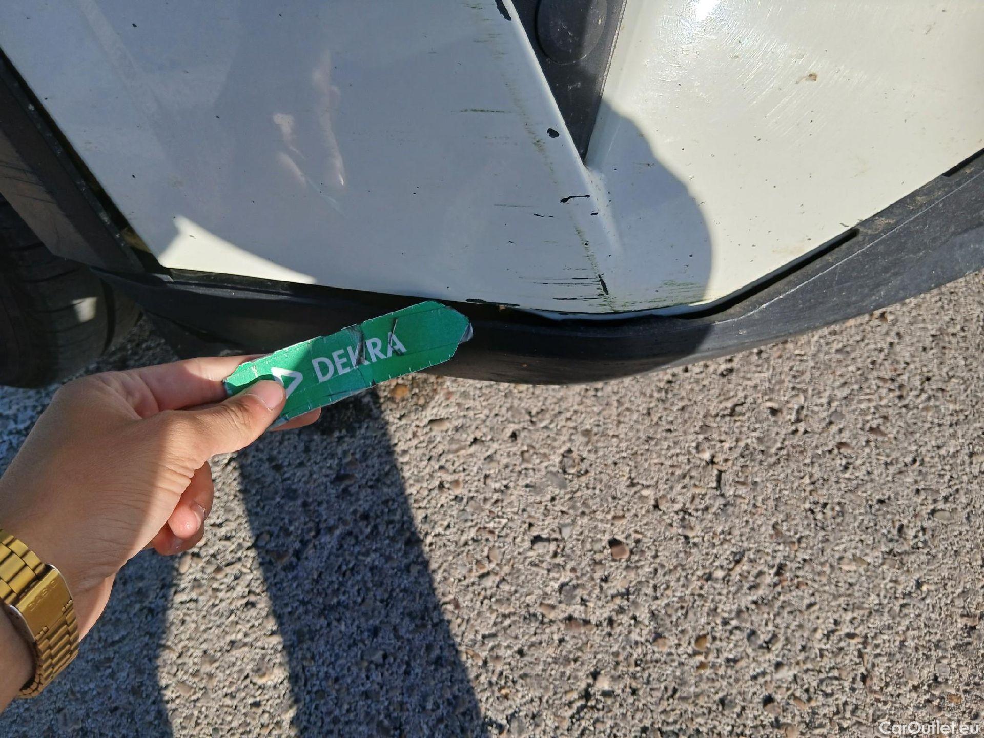  Nissan  Qashqai NISSAN  / 2021 / 5P / todoterreno DIG-T 103kW (140CV) mHEV 4x2 Acenta #8