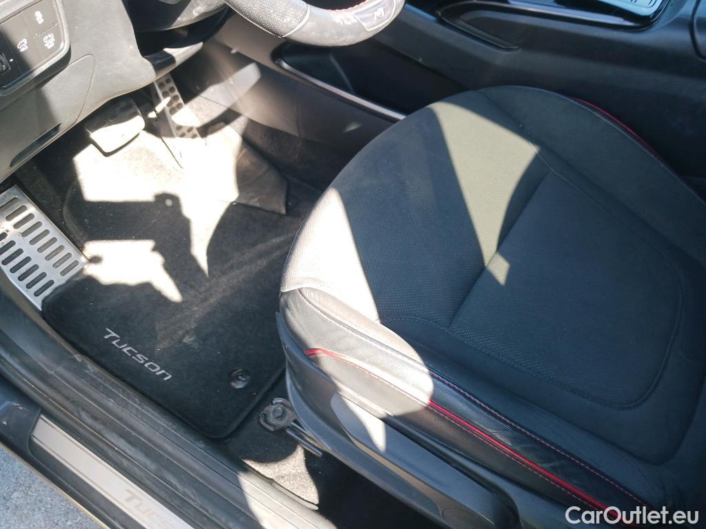  Hyundai  Tucson HYUNDAI  / 2020 / 5P / todoterreno 1.6 TGDI 169kW (230CV) HEV N-Line Sky AT #8
