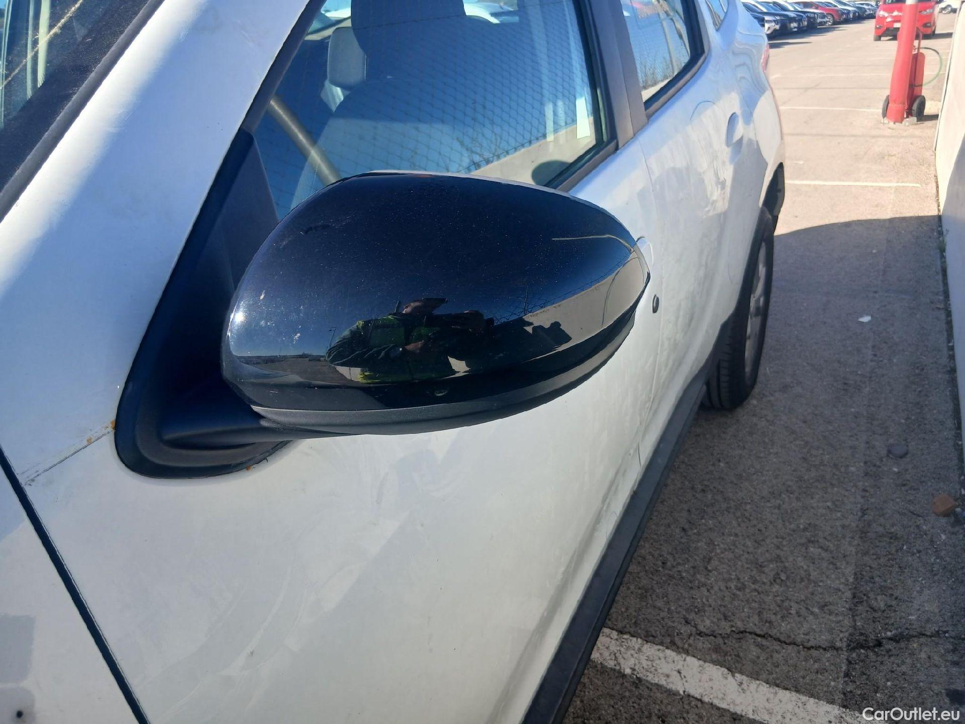  Dacia  Duster DACIA  / 2018 / 5P / todoterreno Comfort Blue dCi 85kW (115CV) 4X4 #10