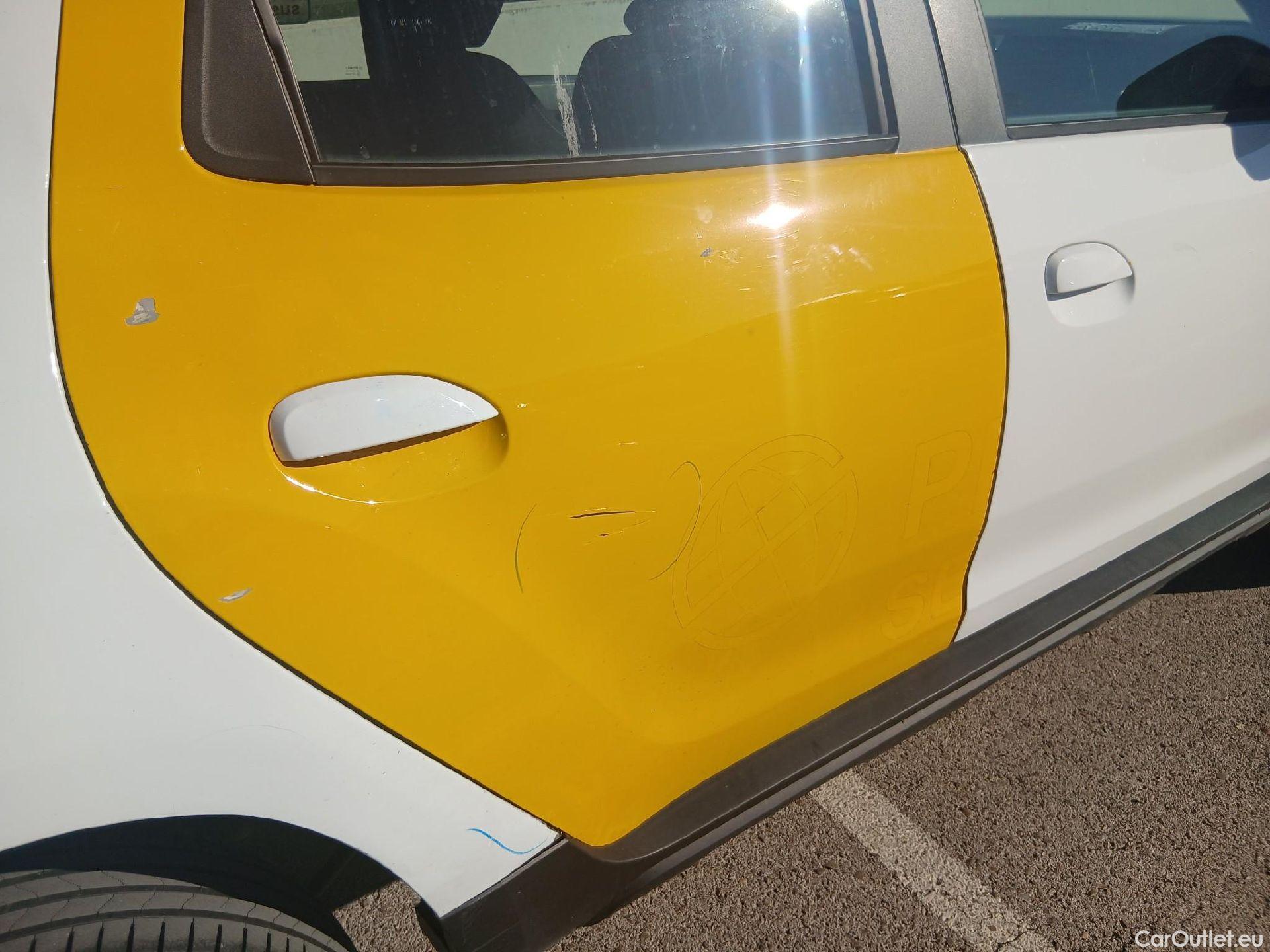  Dacia  Duster DACIA  / 2018 / 5P / todoterreno Comfort Blue dCi 85kW (115CV) 4X4 #26