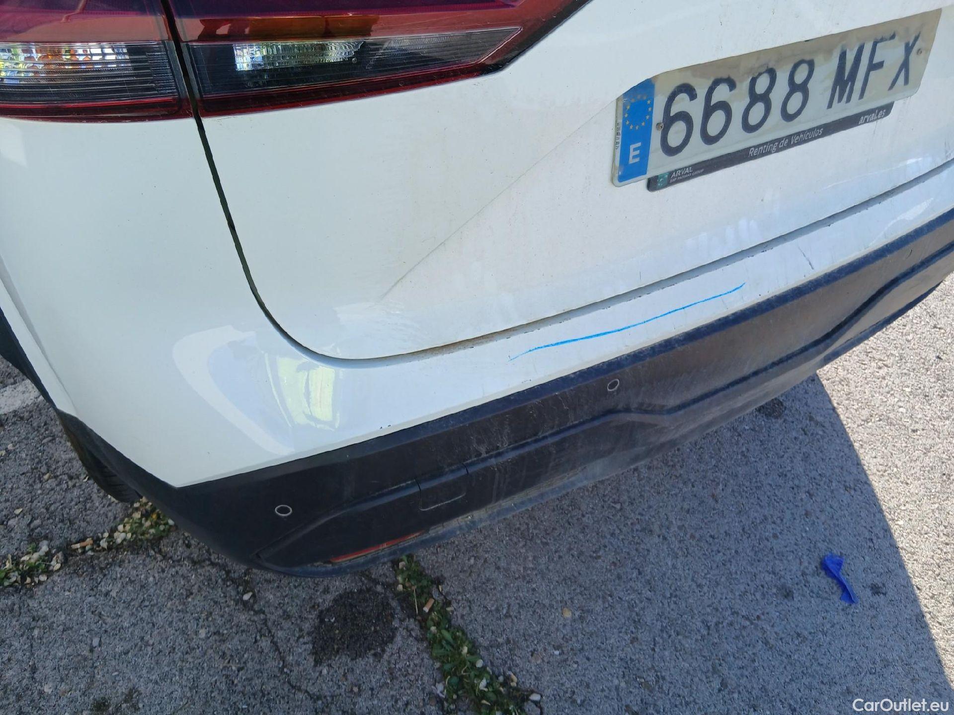  Nissan  Qashqai NISSAN  / 2021 / 5P / todoterreno DIG-T 103kW (140CV) mHEV 4x2 Acenta #20