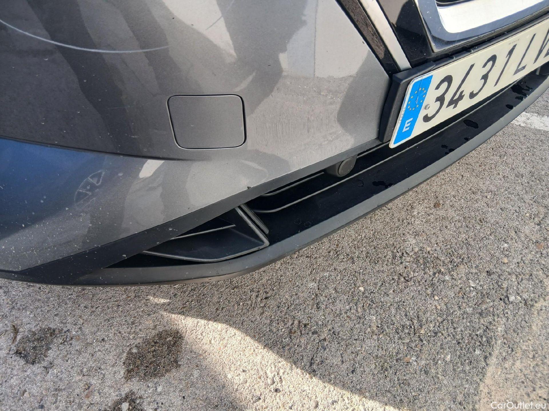  Nissan  Qashqai NISSAN  / 2021 / 5P / todoterreno DIG-T 116kW (158CV) mHEV Xtronic Acenta (AC) #11