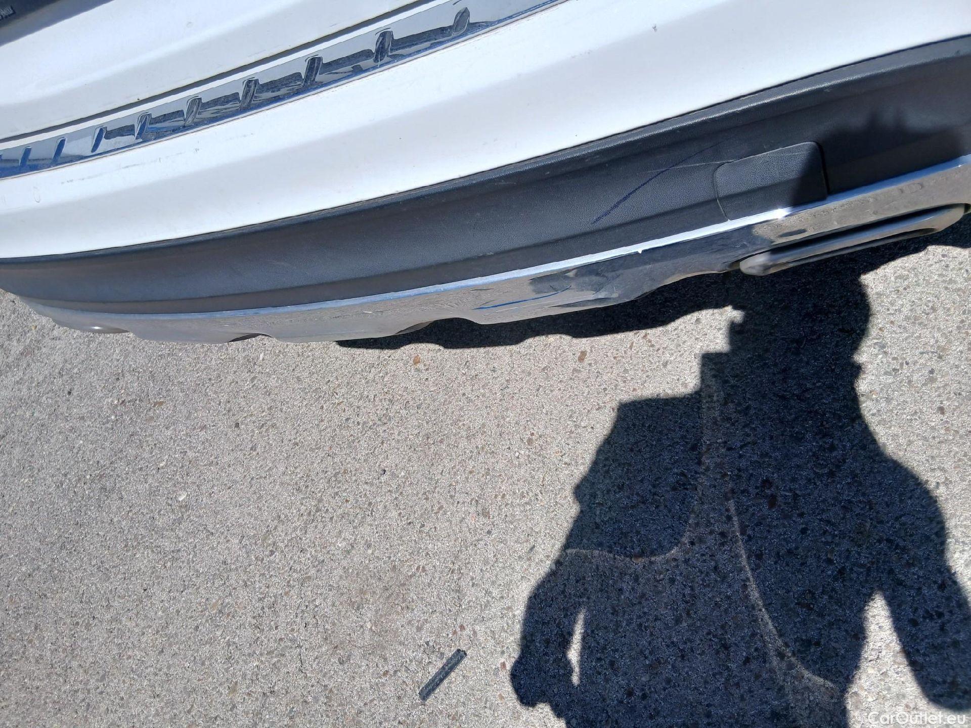  Mercedes  GLA MERCEDES-BENZ Clase  / 2017 / 5P / todoterreno  200 d #34