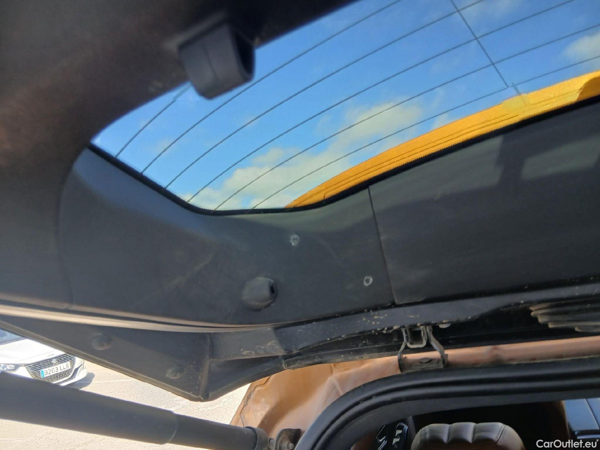  DS  DS7 DS DS 7 Crossback E-Tense / 2017 / 5P / todoterreno 1.6 E-Tense 300 GRAND CHIC Auto 4WD #35