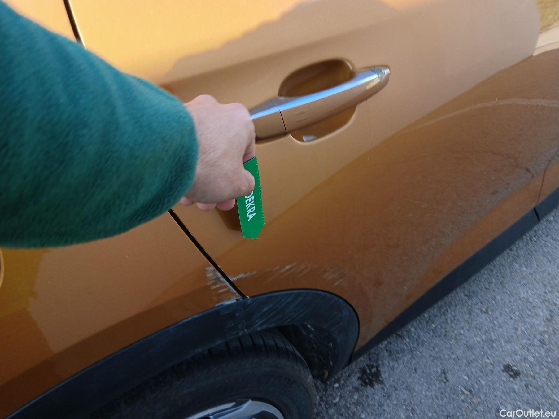  DS  DS7 DS DS 7 Crossback E-Tense / 2017 / 5P / todoterreno 1.6 E-Tense 300 GRAND CHIC Auto 4WD #21