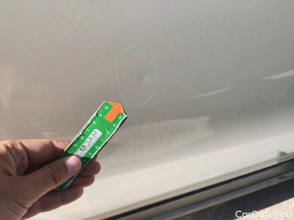  Mini  Cooper MINI MINI / 2014 / 5P / berlina con portón ONE 5 PUERTAS (CX) #4