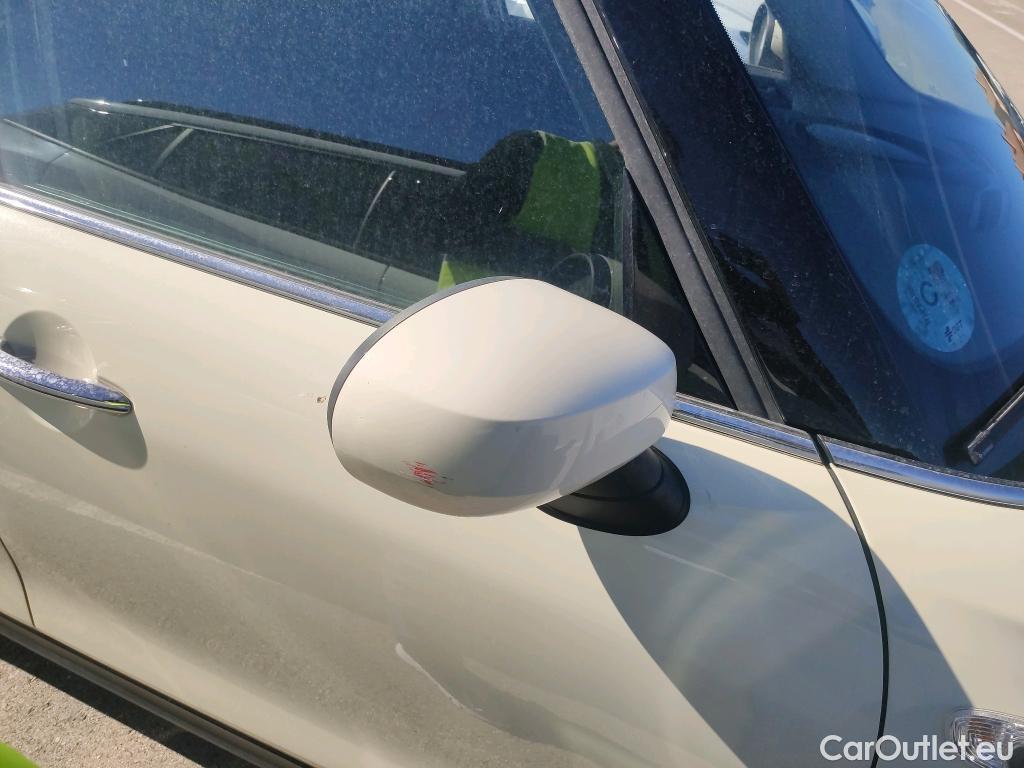  Mini  Cooper MINI MINI / 2014 / 5P / berlina con portón ONE 5 PUERTAS (CX) #26