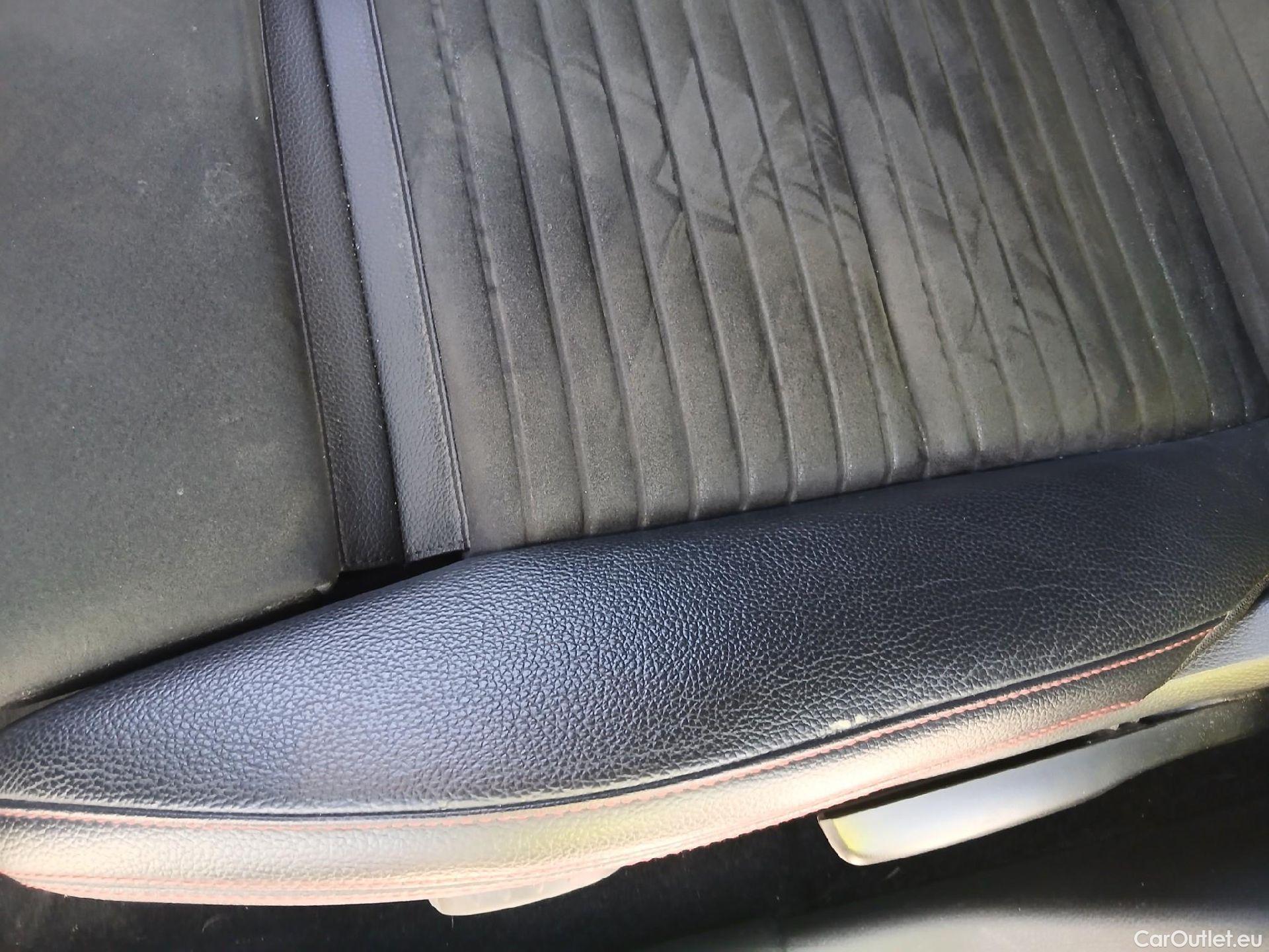  Mercedes  GLA MERCEDES-BENZ Clase  / 2017 / 5P / todoterreno  200 d #18