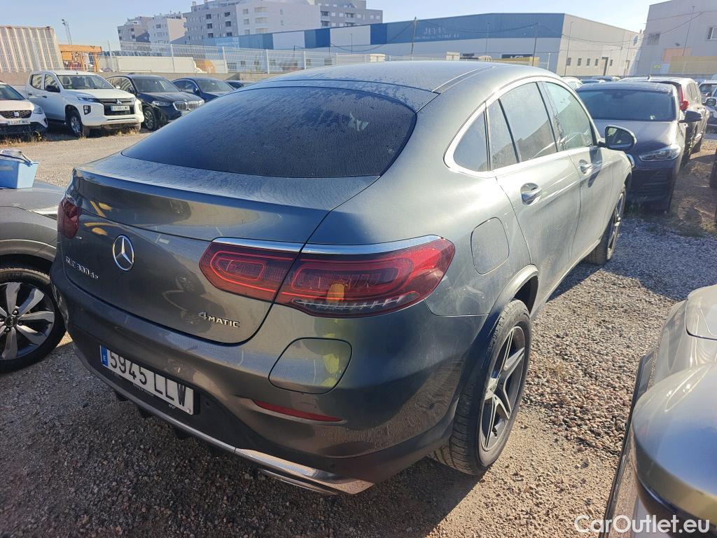  Mercedes  G-Klasee MERCEDES-BENZ GLC Coupé / 2019 / 5P / coupé GLC 300 de 4MATIC (AC) #30