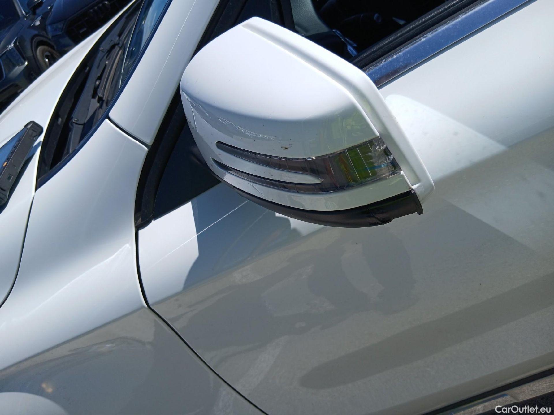  Mercedes  GLA MERCEDES-BENZ Clase  / 2017 / 5P / todoterreno  200 d #15