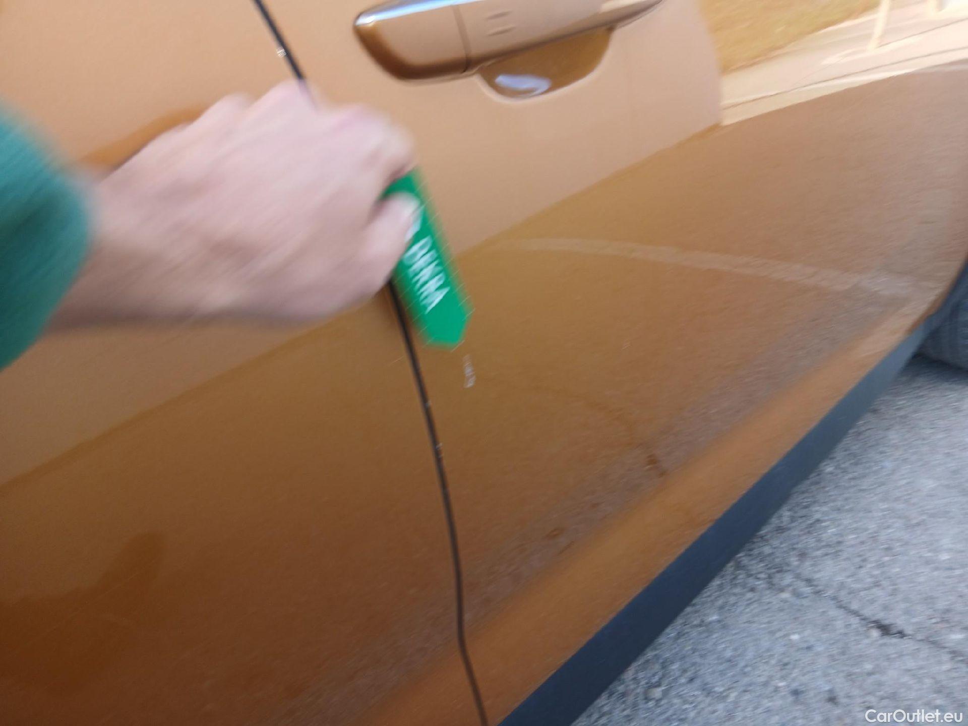  DS  DS7 DS DS 7 Crossback E-Tense / 2017 / 5P / todoterreno 1.6 E-Tense 300 GRAND CHIC Auto 4WD #26