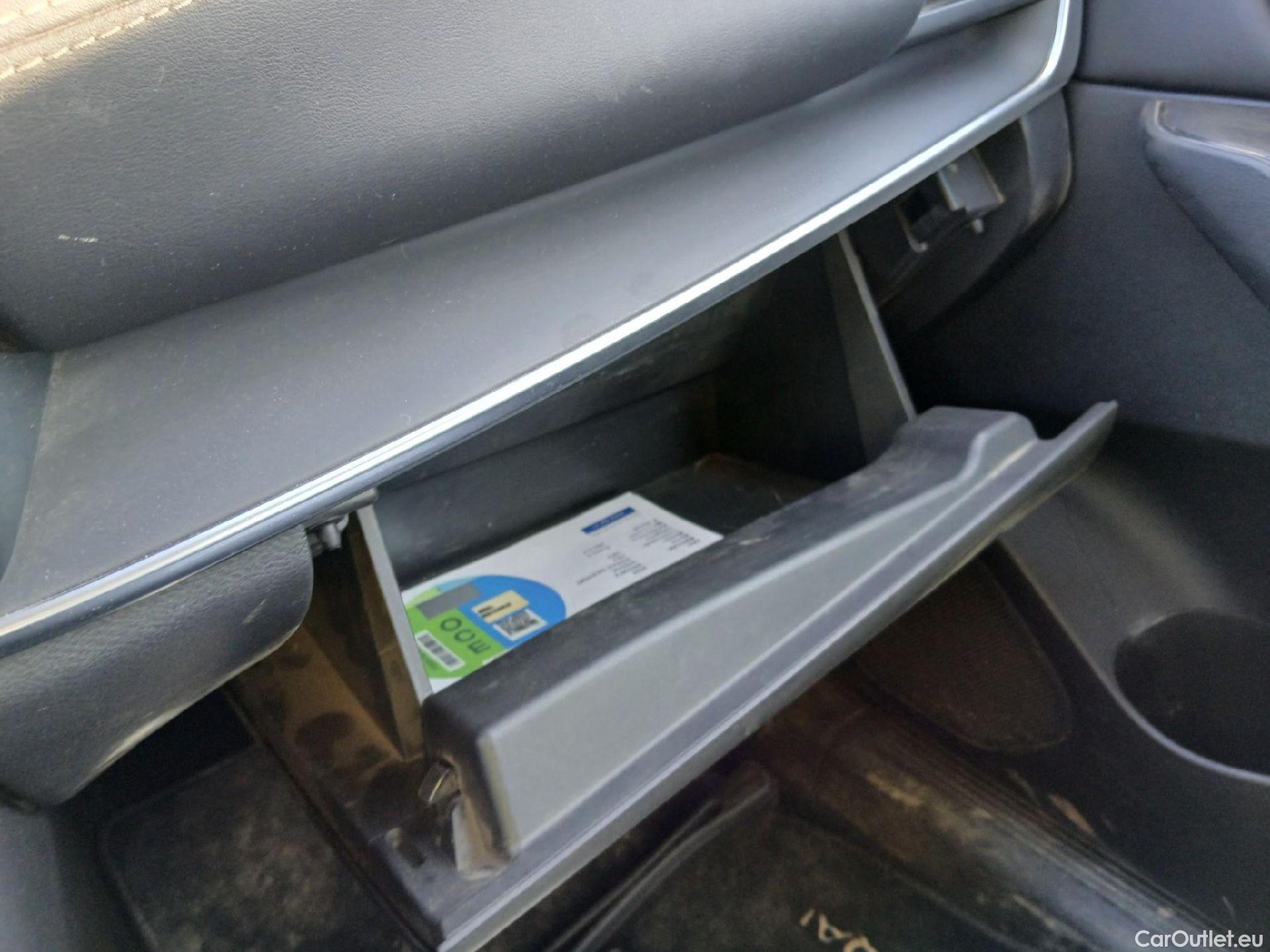  Nissan  Qashqai NISSAN  / 2021 / 5P / todoterreno DIG-T 103kW (140CV) mHEV 4x2 Acenta #2