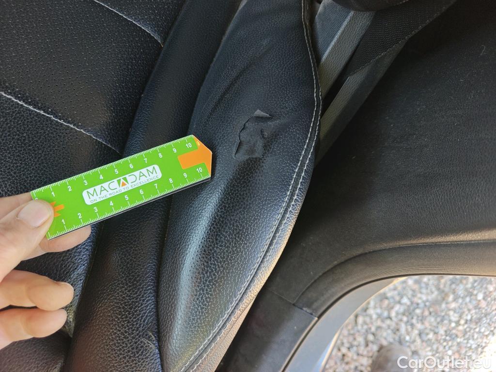  Mercedes  G-Klasee MERCEDES-BENZ GLC Coupé / 2019 / 5P / coupé GLC 300 de 4MATIC (AC) #17