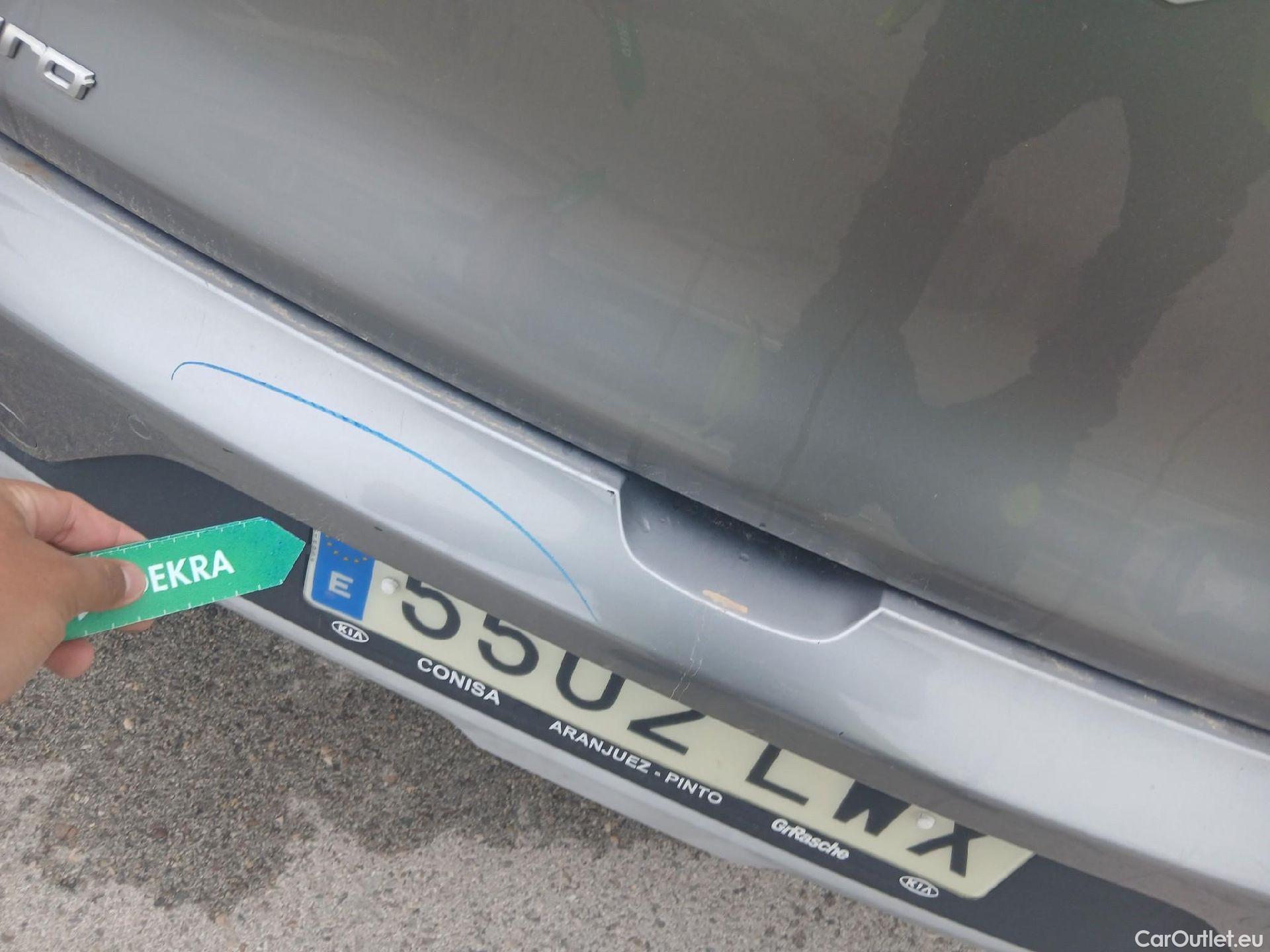  KIA  Niro KIA  / 2019 / 5P / crossover 1.6 GDi HEV 104kW (141CV) Drive #13